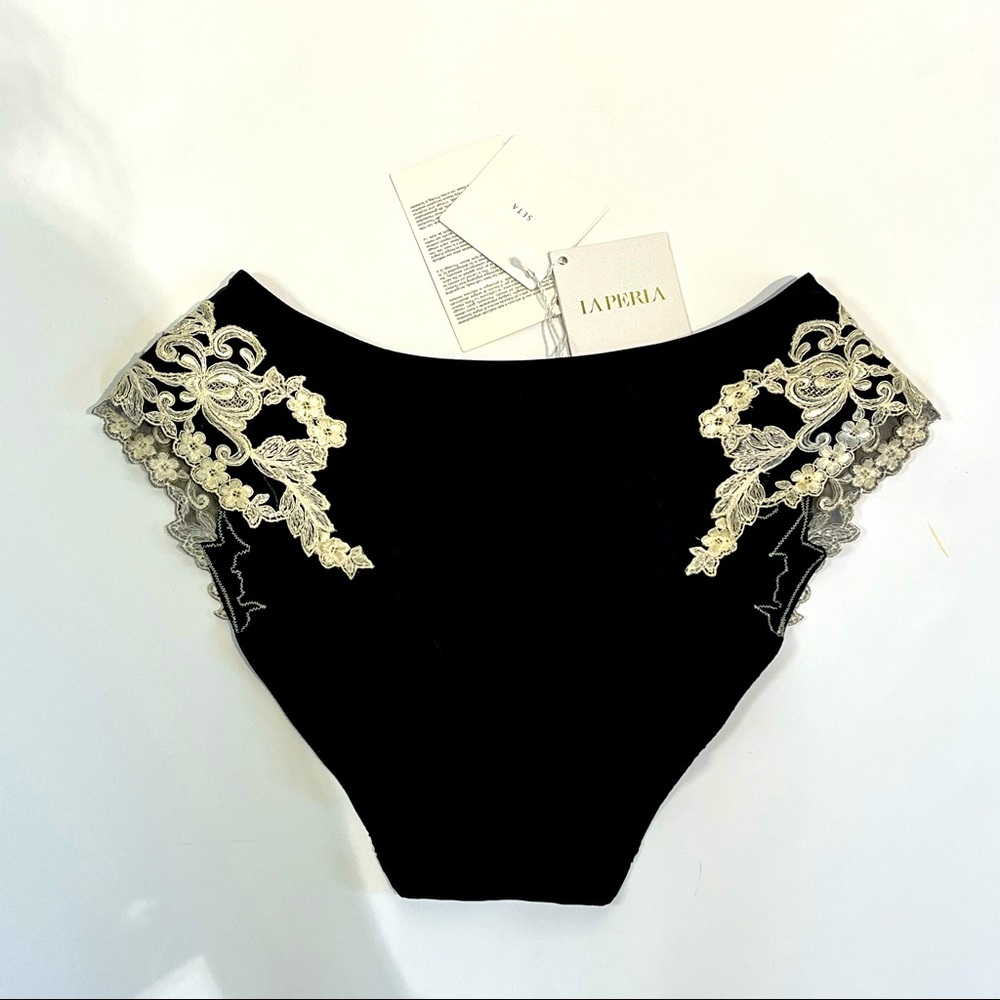La Perla Black and Cream Lace Panties